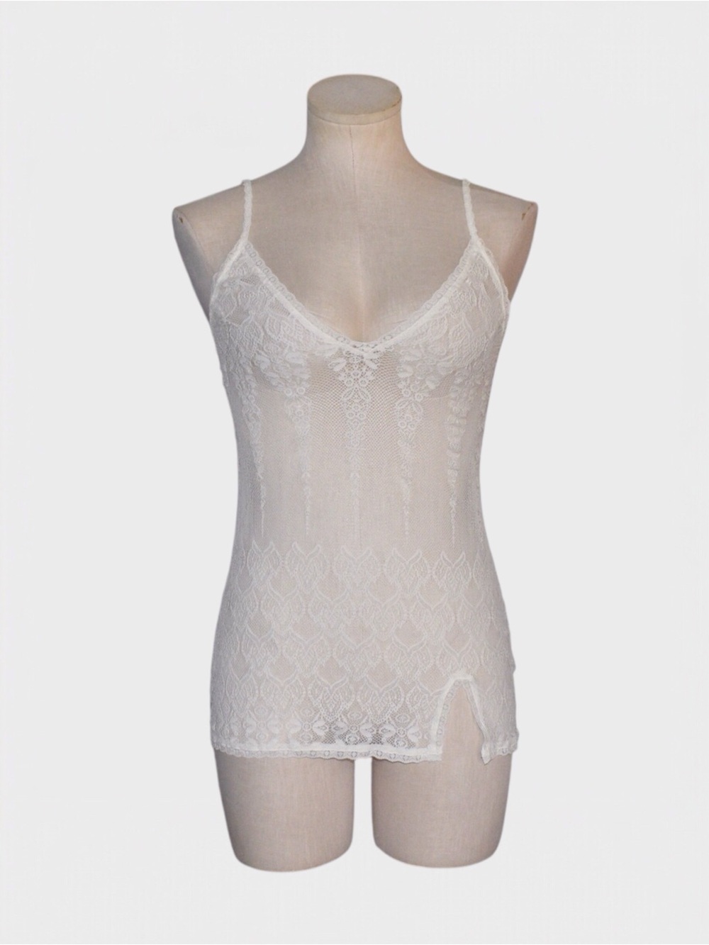 Victorias Secret Lace Strappy Back Chemise Slip Cami Top